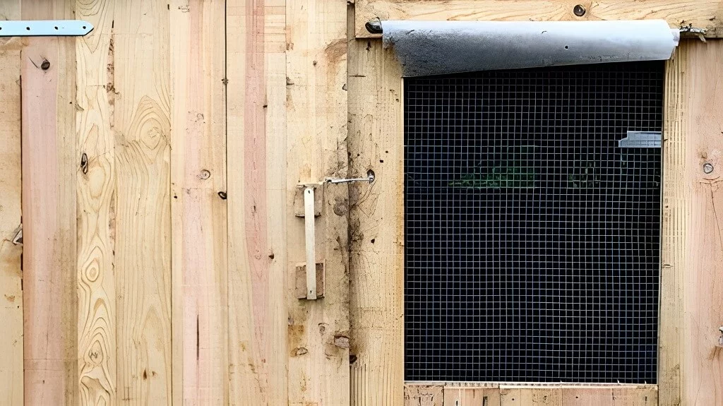 avantages d'une porte de poulailler automatique